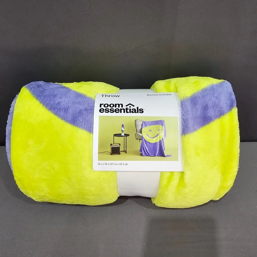 New Room Essentials Neon Yellow Purple Smiley Face Plush Throw Blanket 50x60